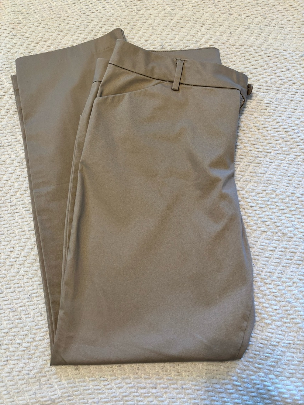 Women’s Lee Relaxed Fit- StraightLeg  Flat-Front Pants - Khaki - 14